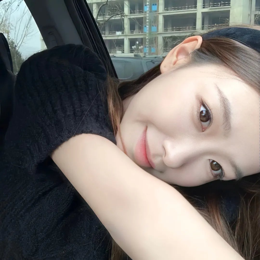 偏执大佬的病娇小撩精